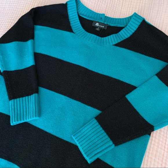 AB Studio Ladies Striped Sweater - Picture 2 of 4